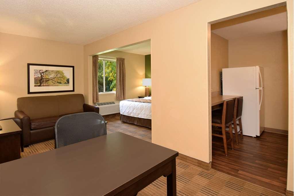 Extended Stay America Suites - Raleigh - Cary - Harrison Ave Pokoj fotografie