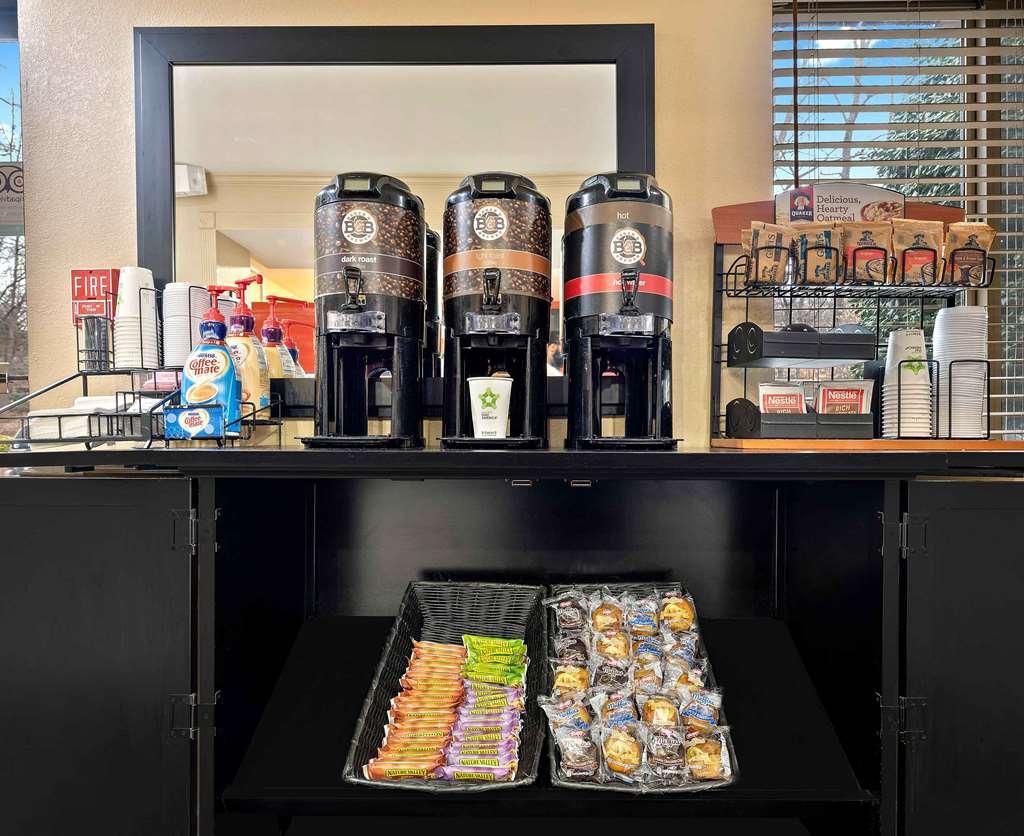 Extended Stay America Suites - Raleigh - Cary - Harrison Ave Restaurace fotografie