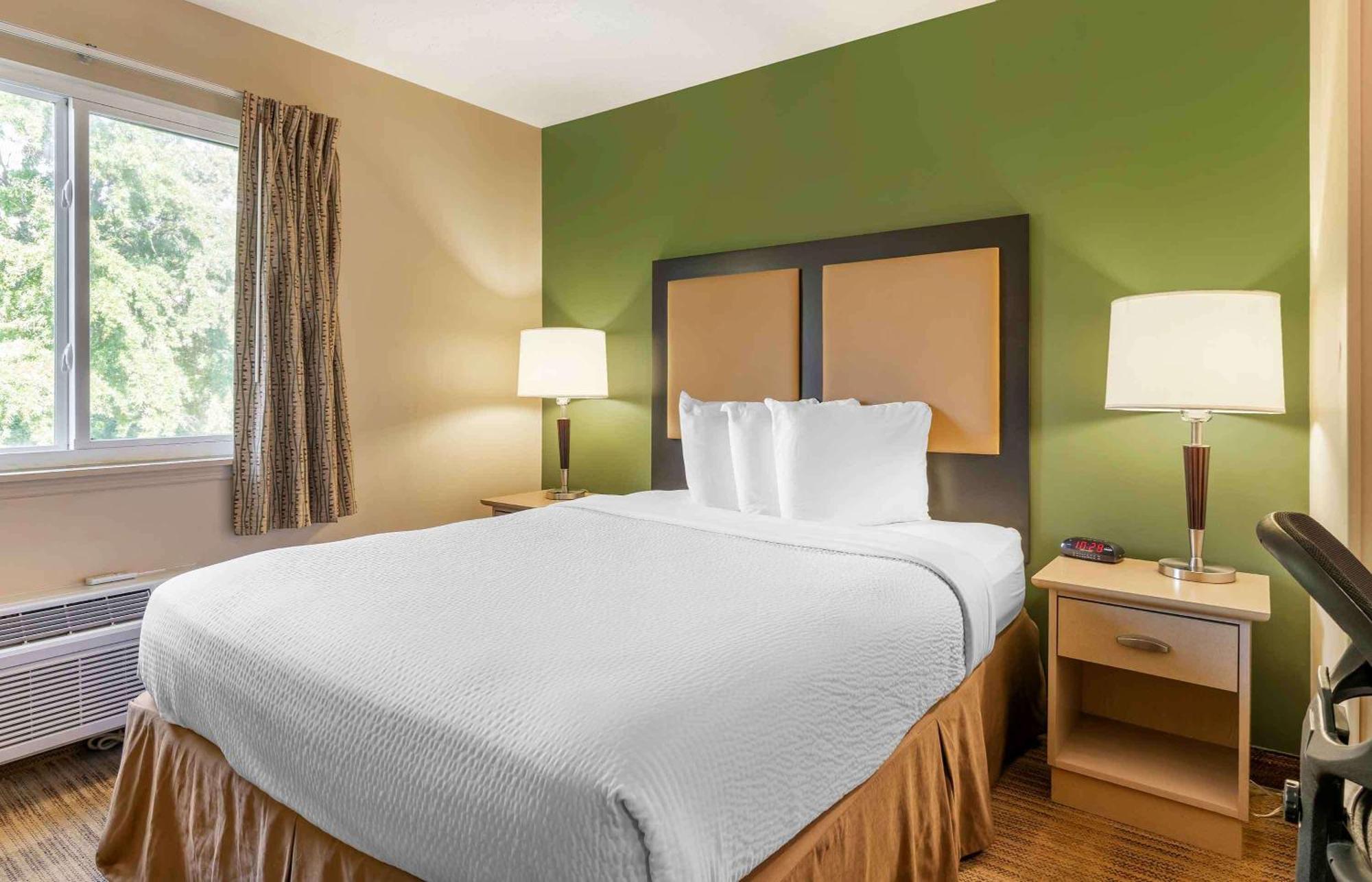 Extended Stay America Suites - Raleigh - Cary - Harrison Ave Exteriér fotografie