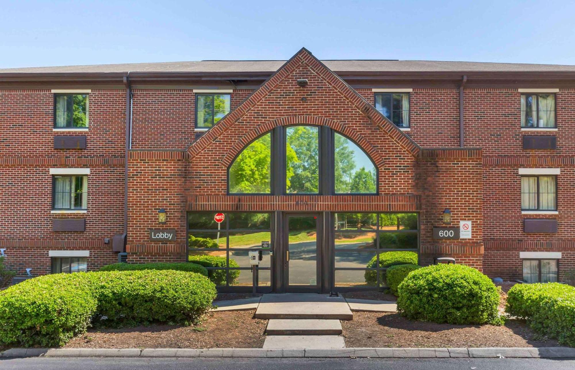 Extended Stay America Suites - Raleigh - Cary - Harrison Ave Exteriér fotografie