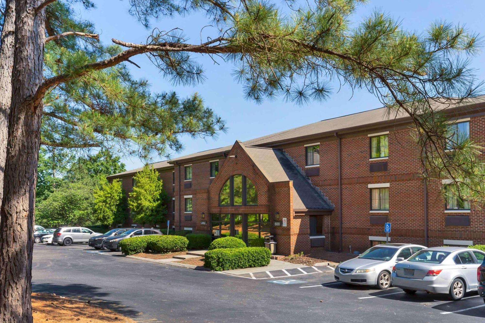 Extended Stay America Suites - Raleigh - Cary - Harrison Ave Exteriér fotografie