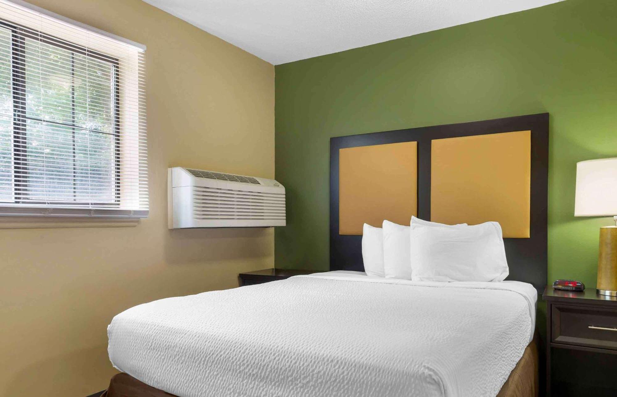 Extended Stay America Suites - Raleigh - Cary - Harrison Ave Exteriér fotografie