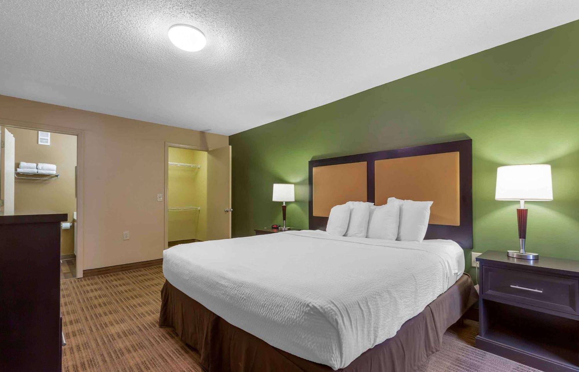 Extended Stay America Suites - Raleigh - Cary - Harrison Ave Exteriér fotografie