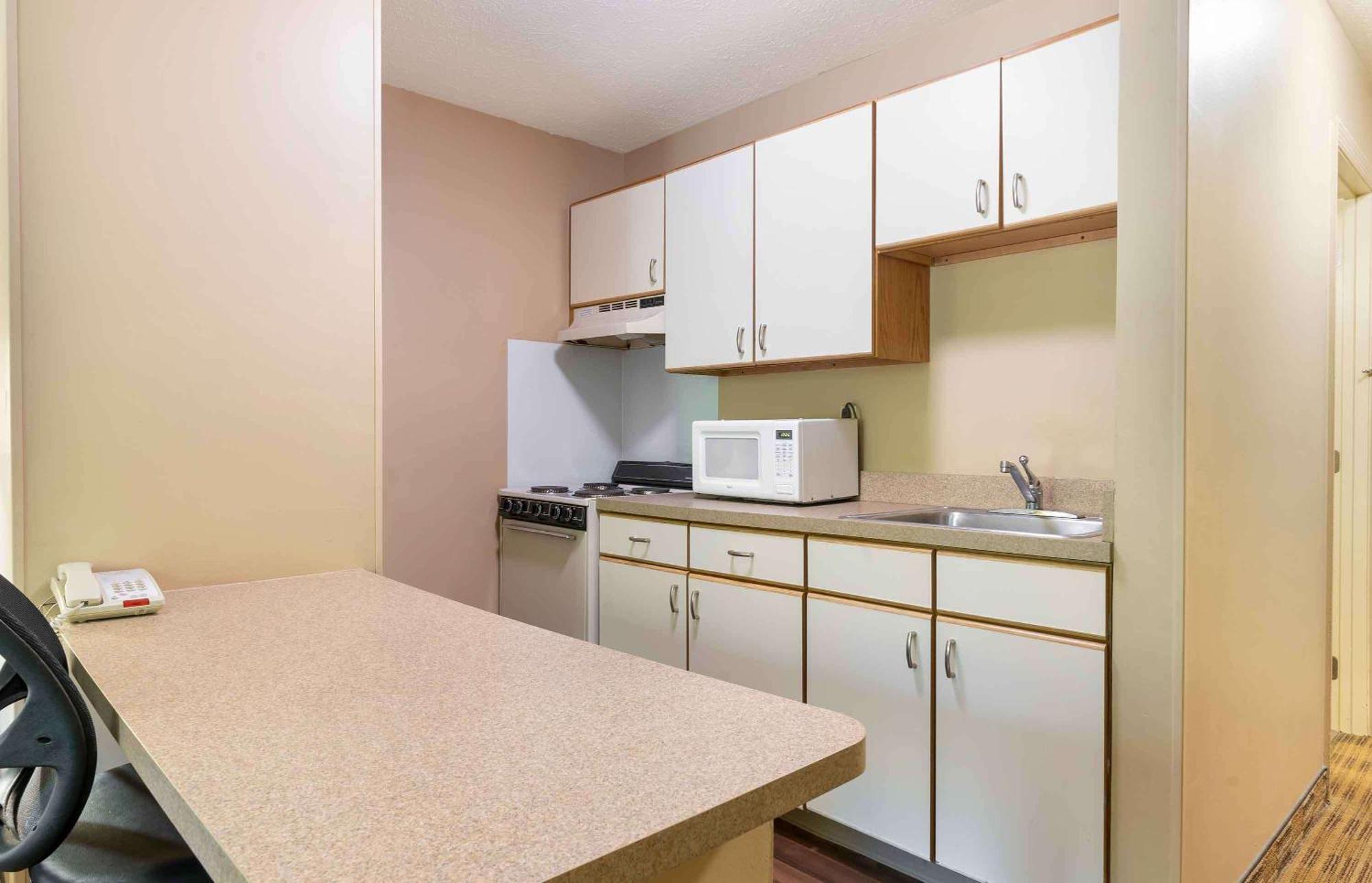Extended Stay America Suites - Raleigh - Cary - Harrison Ave Exteriér fotografie
